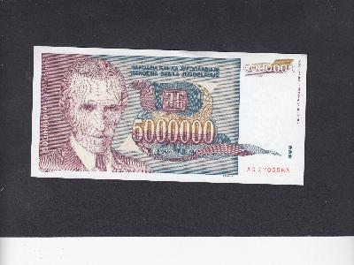 Beschrijving voorzijde: TESLA